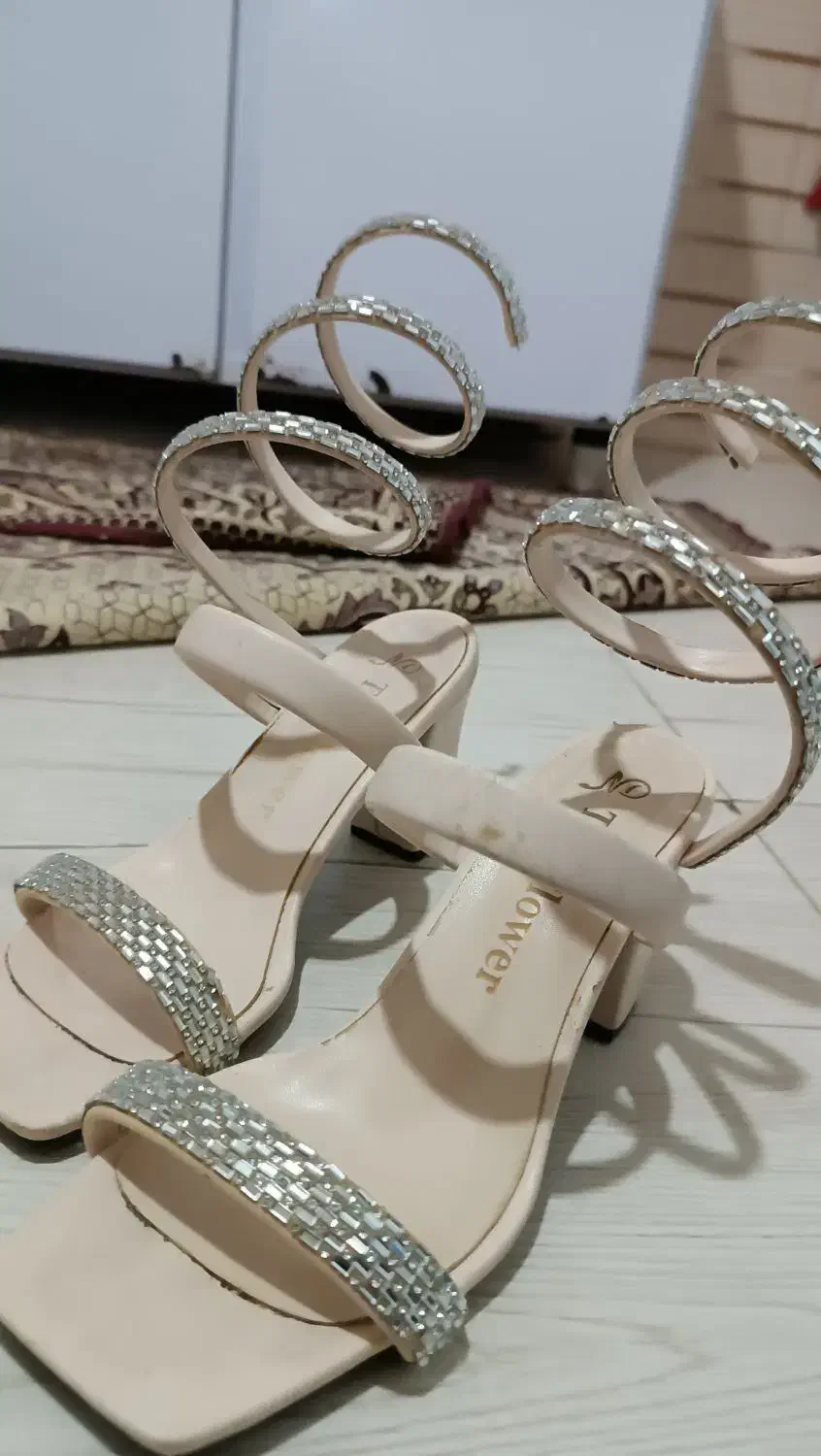 کفش مجلسی|کیف، کفش، کمربند|خرم‌آباد, |دیوار