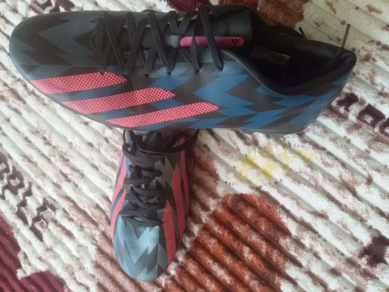 کفش استوک چمن|تجهیزات ورزشی|قم, پردیسان|دیوار