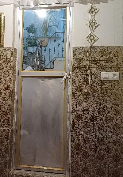 دوعدد درحمام دستشوی طول 185عرضشون 60 المینیومر|مصالح و تجهیزات ساختمان|بهار, |دیوار