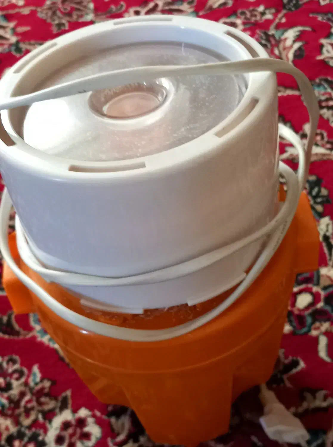 چراغ نفتی قدیمی دکوری وابمیوه گیری قدیمی واسیاب|کلکسیون اشیاء عتیقه|سمنان, |دیوار