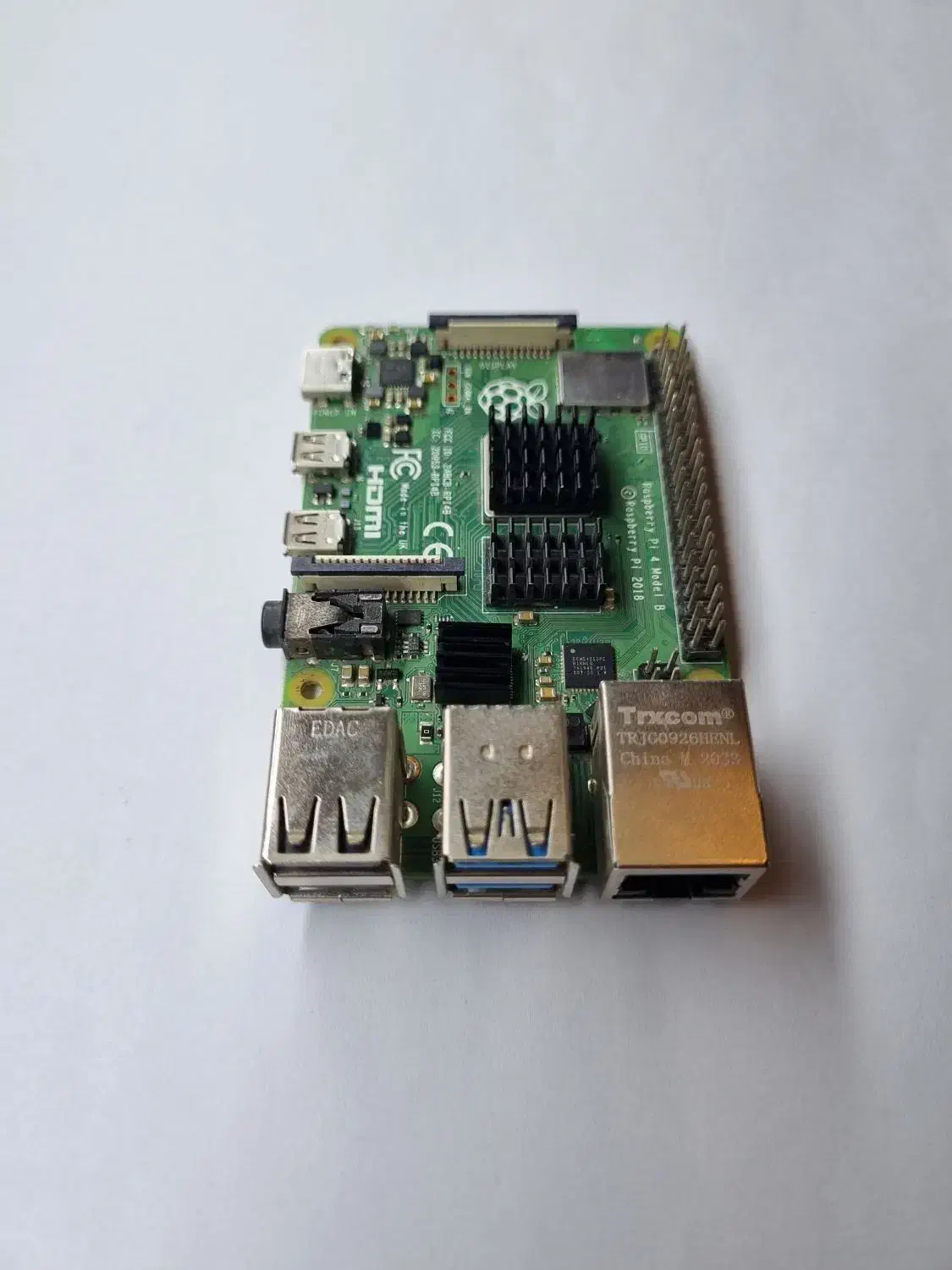 رزبری پای 4B با 8GB رم، ساخت انگلستان همراه کیس فن|قطعات و لوازم جانبی رایانه|تهران, گیشا|دیوار