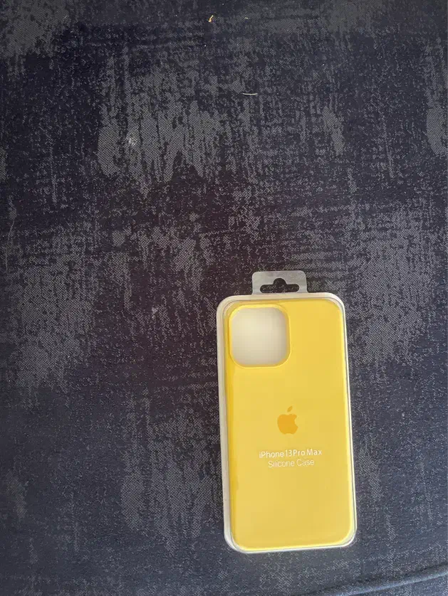 بک کاور گوشی ۱۳ نرمال و ۱۳ پرومکس|لوازم جانبی موبایل و تبلت|شیراز, شهرک بهشتی|دیوار