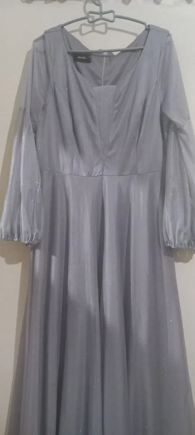 لباس مجلسی|لباس|شیراز, طلاب|دیوار