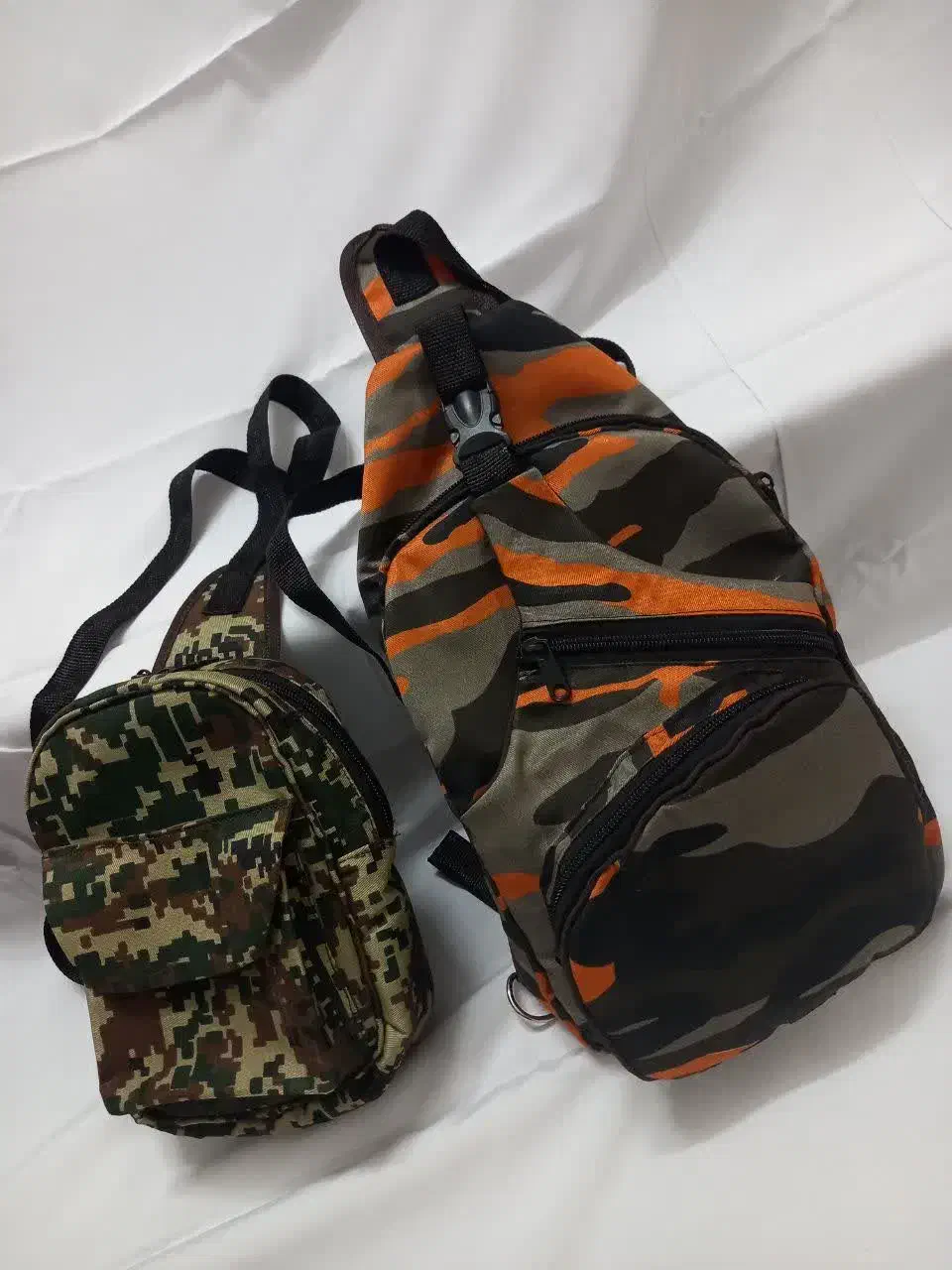 بادی بگ|کیف، کفش، کمربند|خمینی‌شهر, |دیوار