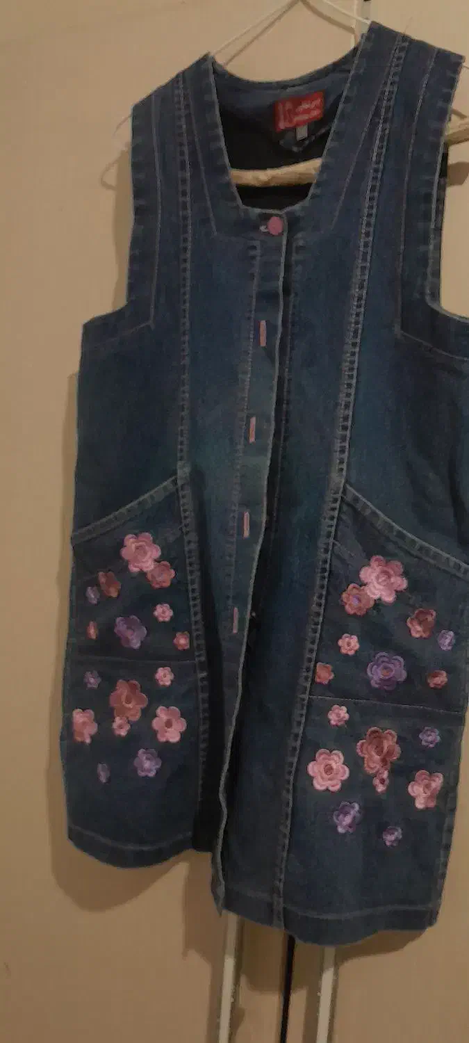 جلیقه بچگانه سایز۲۶|کفش و لباس بچه|رشت, گلسار|دیوار