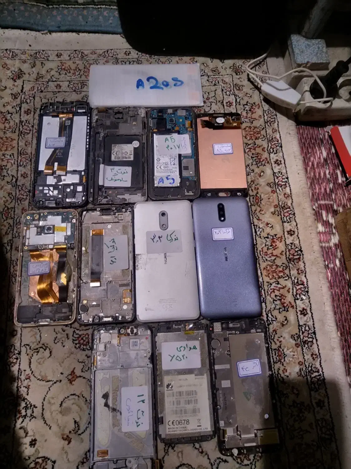 ال سی دی با فریم گوشی|لوازم جانبی موبایل و تبلت|کرج, گوهردشت|دیوار