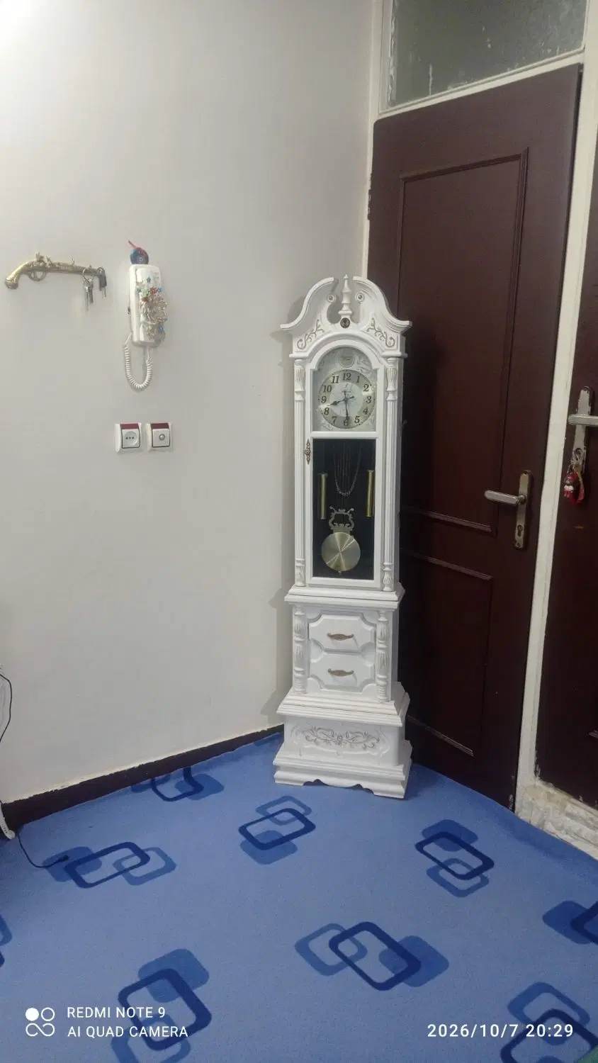 ساعت|ساعت|بروجرد, |دیوار