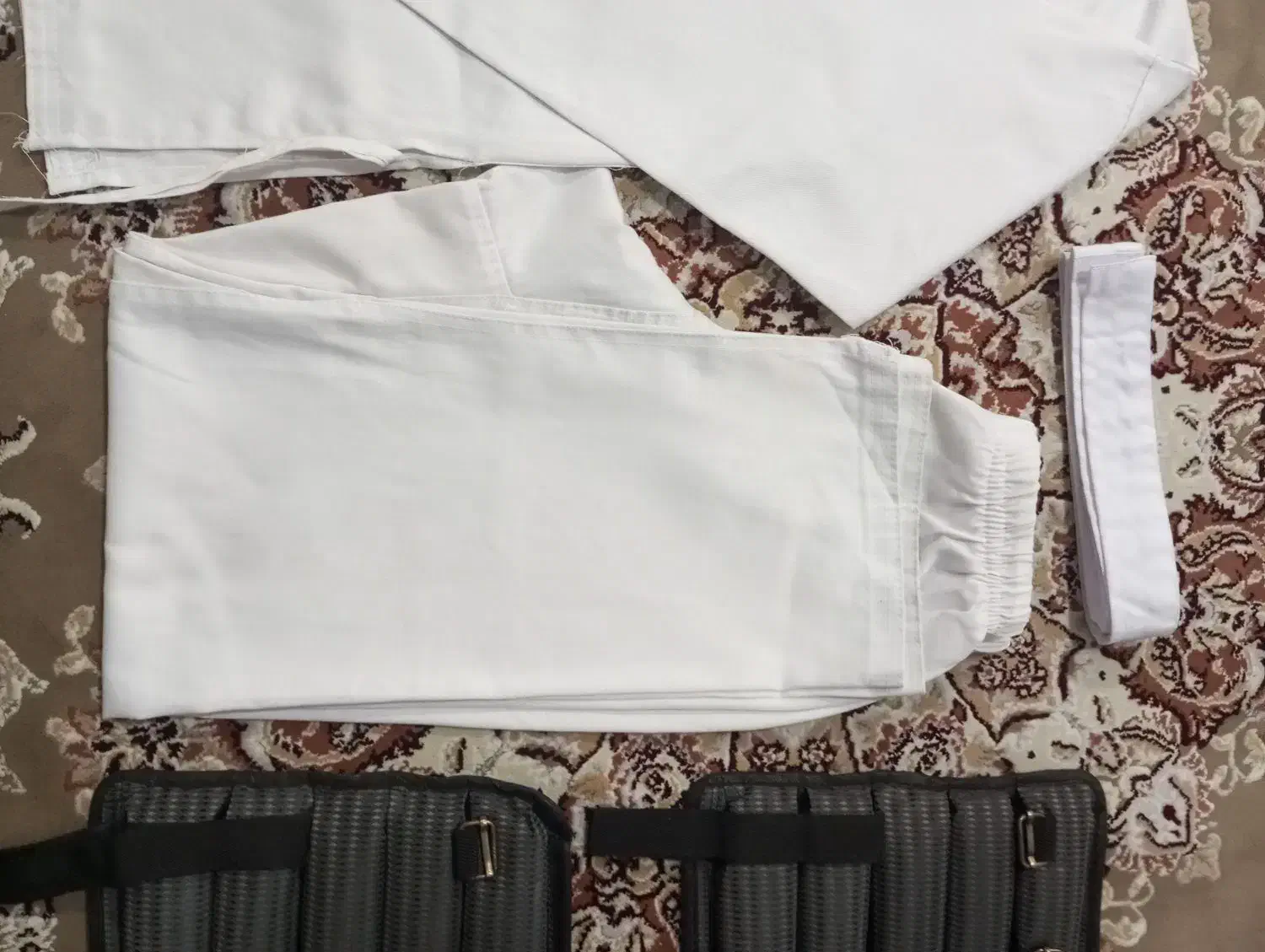 لباس کاراته در حد نو|لباس|سنندج, |دیوار