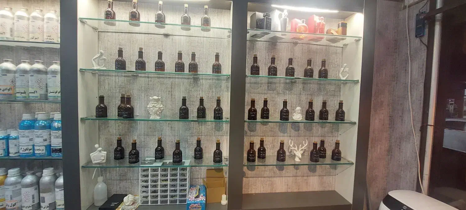 عطروادکلن  اماراتی وعراقی با کیفیتhi|آرایشی، بهداشتی، درمانی|قم, امامزاده ابراهیم|دیوار