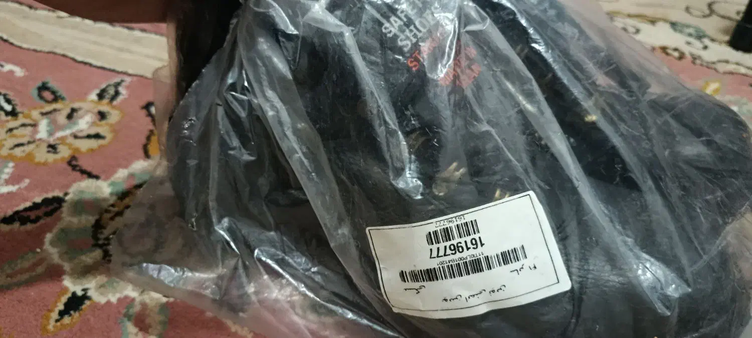 کفش کار|کیف، کفش، کمربند|پاکدشت, پاکدشت (مامازند)|دیوار