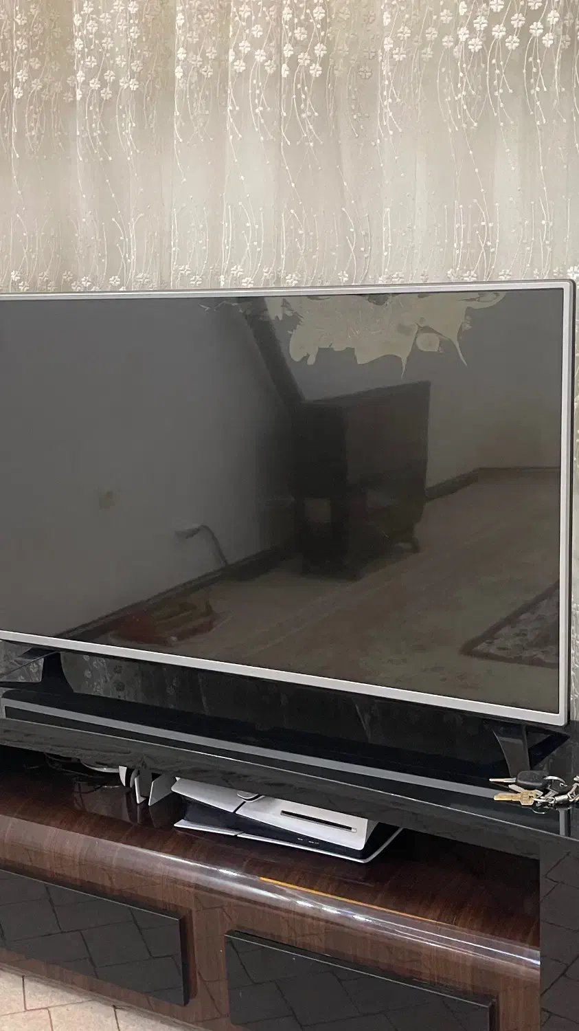 تلویزیون ۴۹ اینج LG|تلویزیون و پروژکتور|کوهدشت, |دیوار