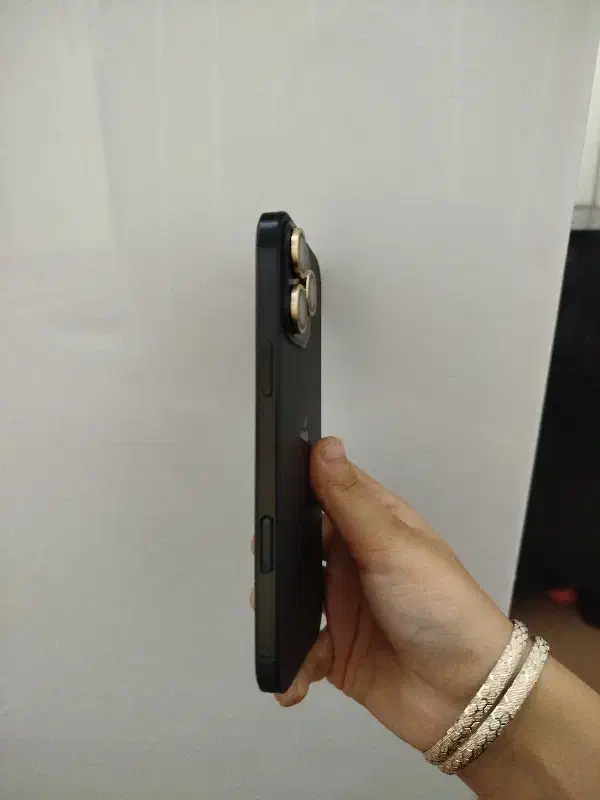 موبایل آیفون 16 پرومکس|موبایل|قم, تعویض پلاک|دیوار