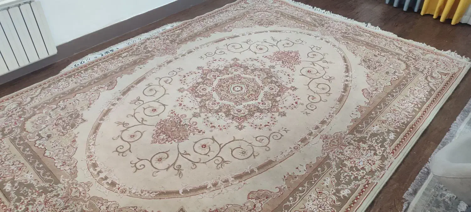 فروش فوری فرش ماشینی ۹متری شاهکار کویر یزد|فرش|آمل, |دیوار