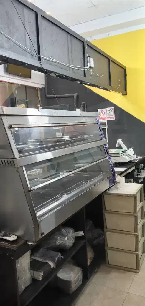 واگذاری رستوران سوخاری|اجارهٔ مغازه و غرفه|تهران, بروجردی|دیوار