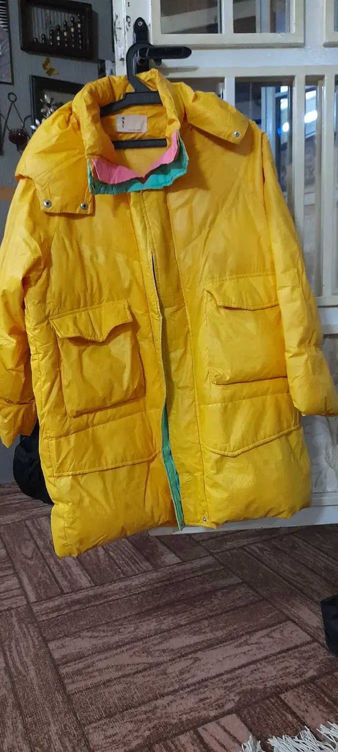 کاپشن نو|لباس|قم, دروازه ری|دیوار