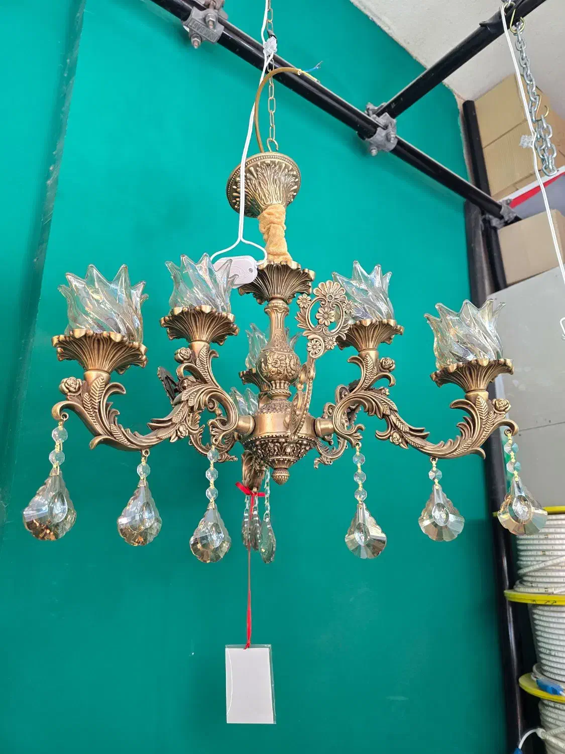 لوستر شاه عباسی ۳ و ۵ و ۸ شاخه (پرداخت نقدی و چک)|لوستر و چراغ آویز|بیرجند, |دیوار