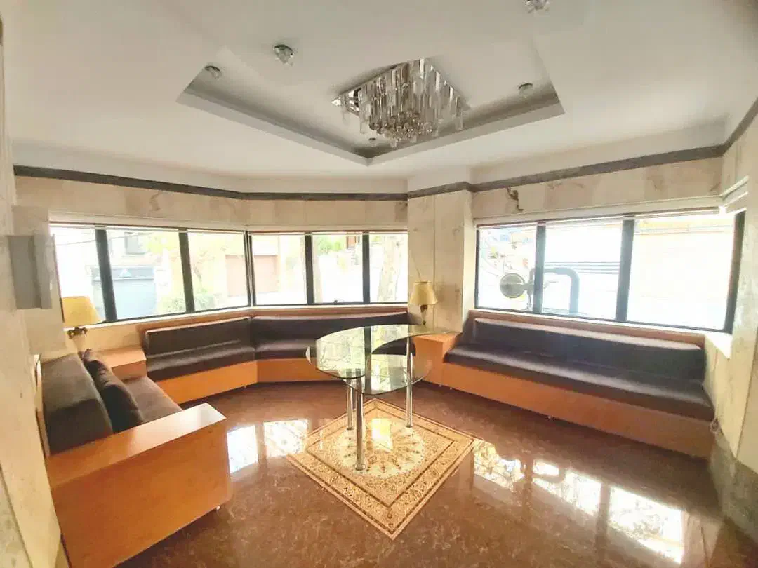 شمال کاخ ۱۰۵ متر ۲ خواب