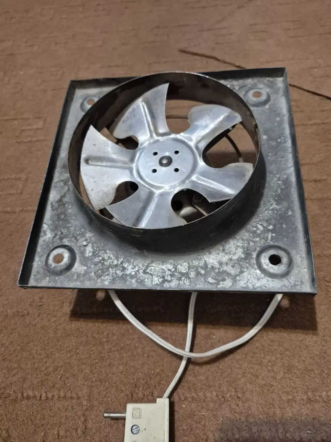 تهویه|پنکه و تصفیهکنندهٔ هوا|شیراز, شهرک مهدیه|دیوار