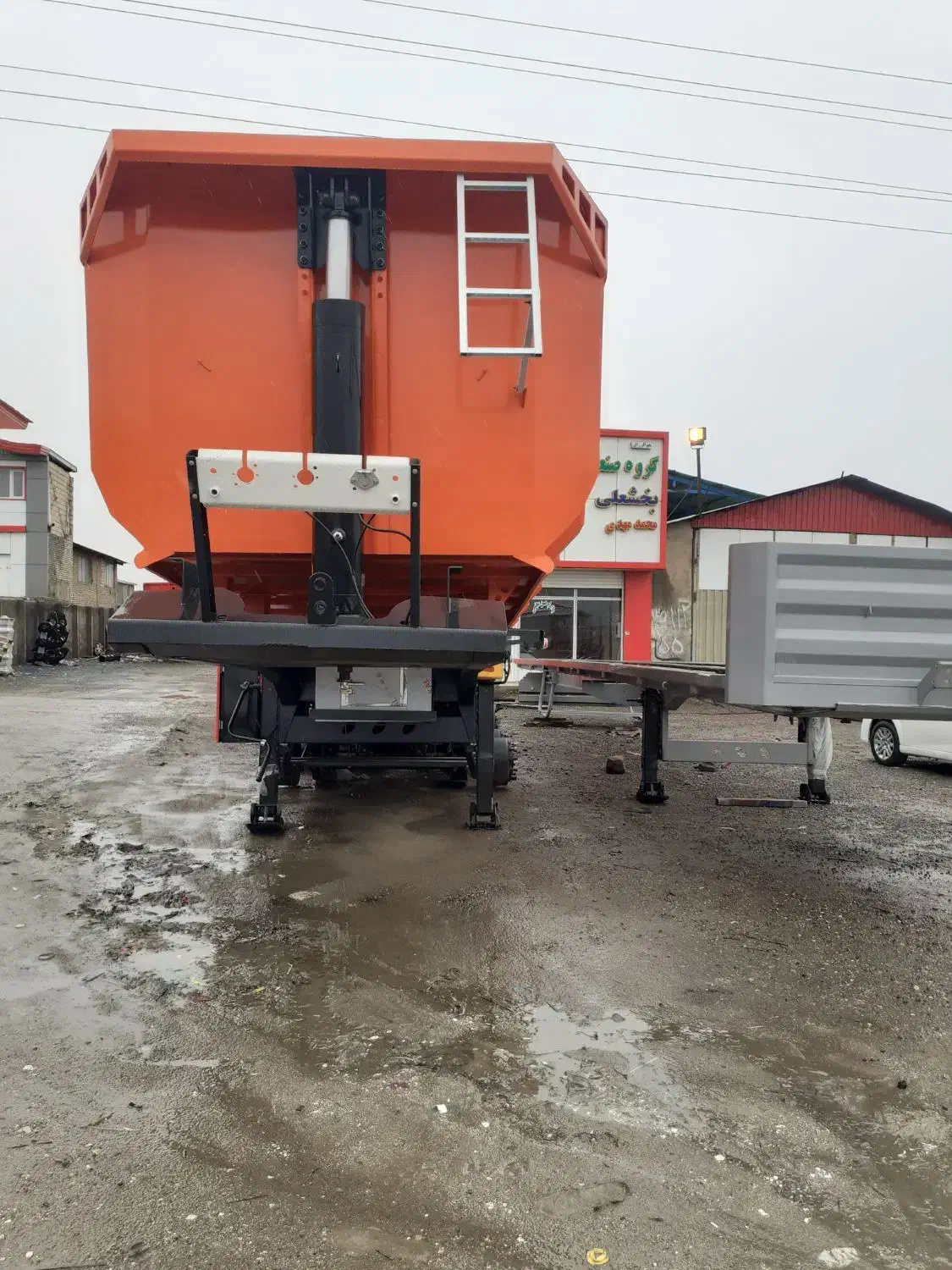 تریلی کمپرسی|خودرو سنگین|فرخشهر, |دیوار