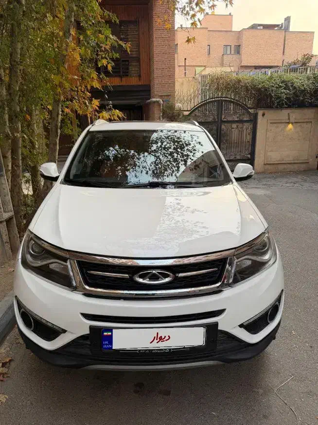 تیگو ۵ فوق العاده تمیز بدون رنگ فوری فروشی|خودرو سواری و وانت|تهران, نیاوران|دیوار