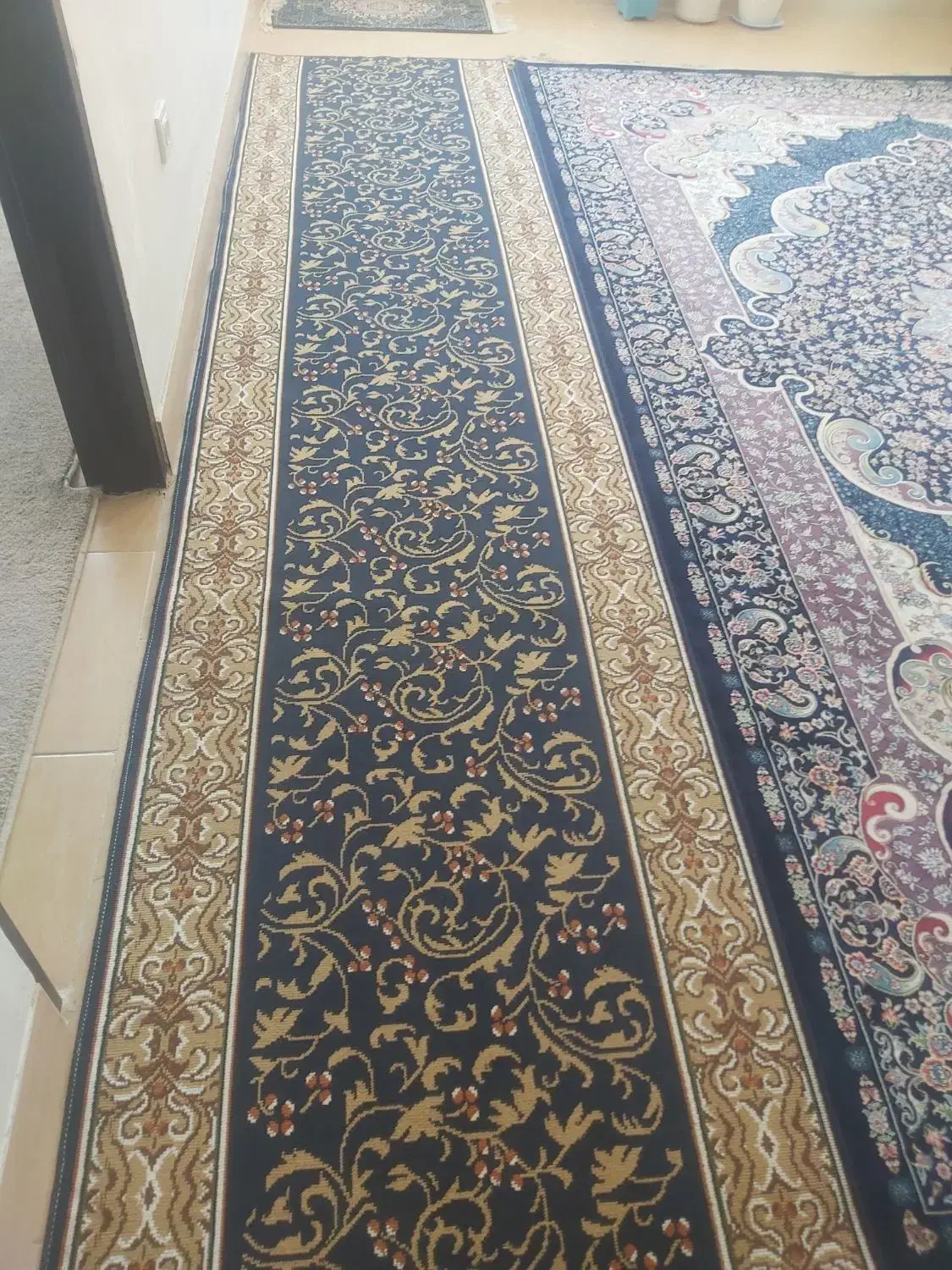 یک قطعه کناره گلیم ۷ متری عرض ۹۰ سانتی متر|گلیم، جاجیم، گبه|ایلام, |دیوار