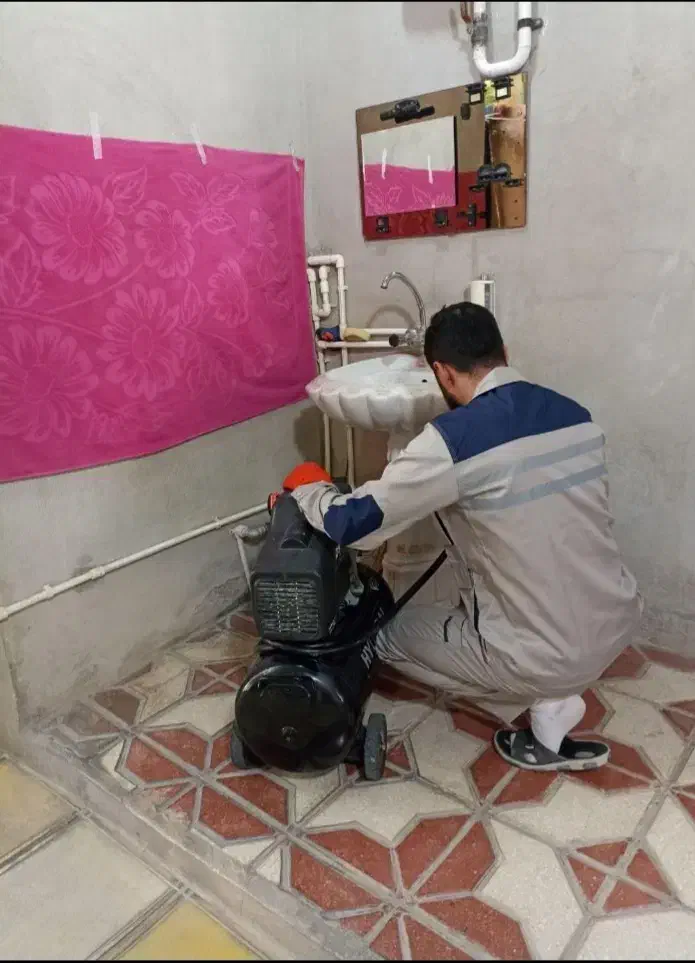 لوله بازکنی و تخلیه چاه و بو گیری|خدمات پیشه و مهارت|اسلامشهر, شهرک قائمیه|دیوار