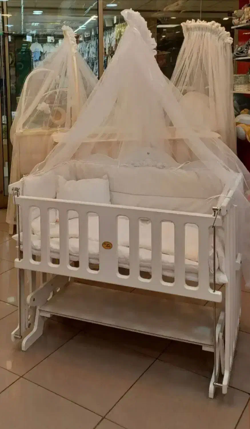 تخت وگهواره پیرگاردین، سیسمونی کیمیا، مسکن، ارزان|تخت و صندلی بچه|کرمانشاه, |دیوار