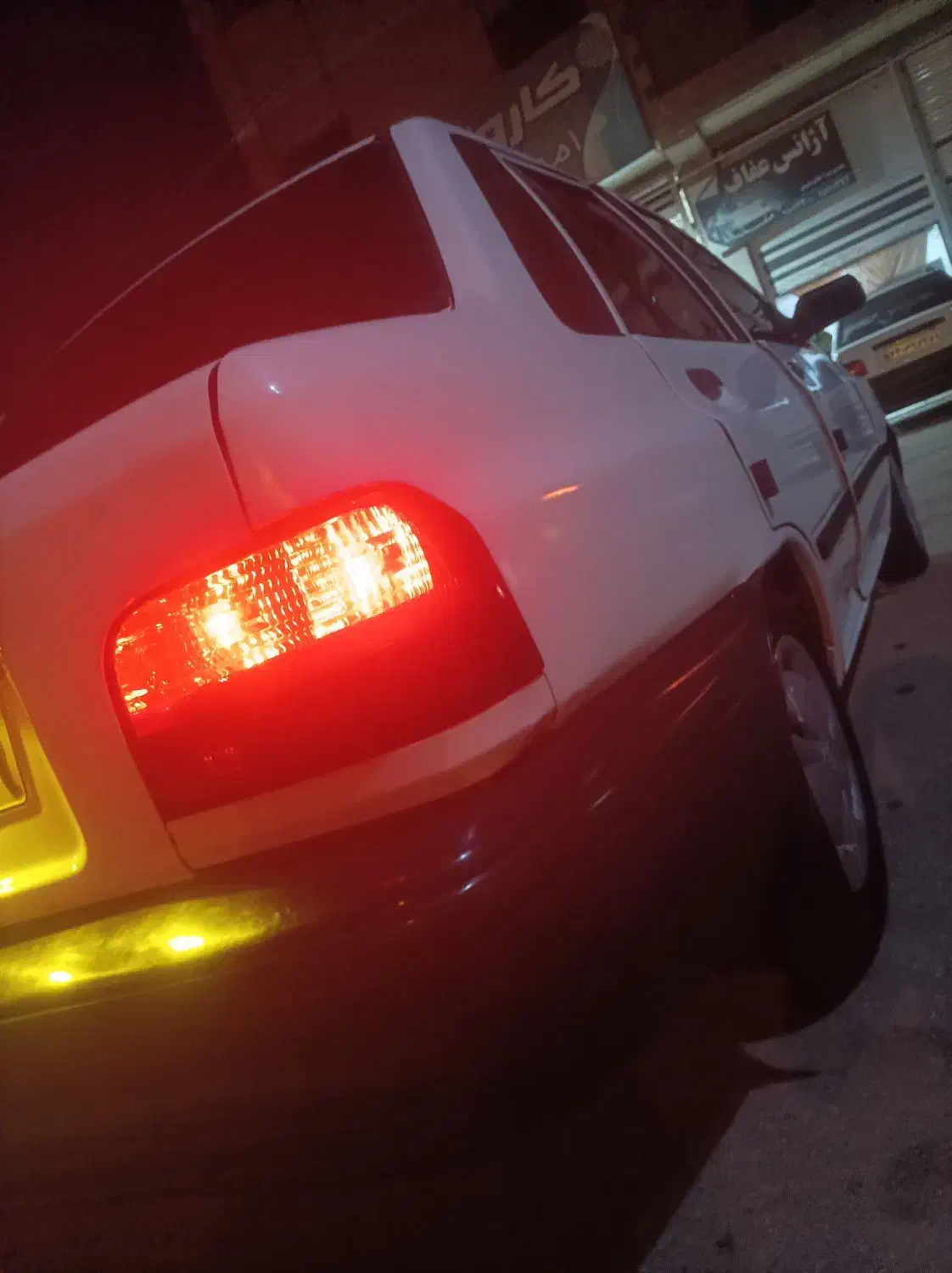 ماشین مدل ۸۲تمیز|خودرو سواری و وانت|آزادشهر, |دیوار