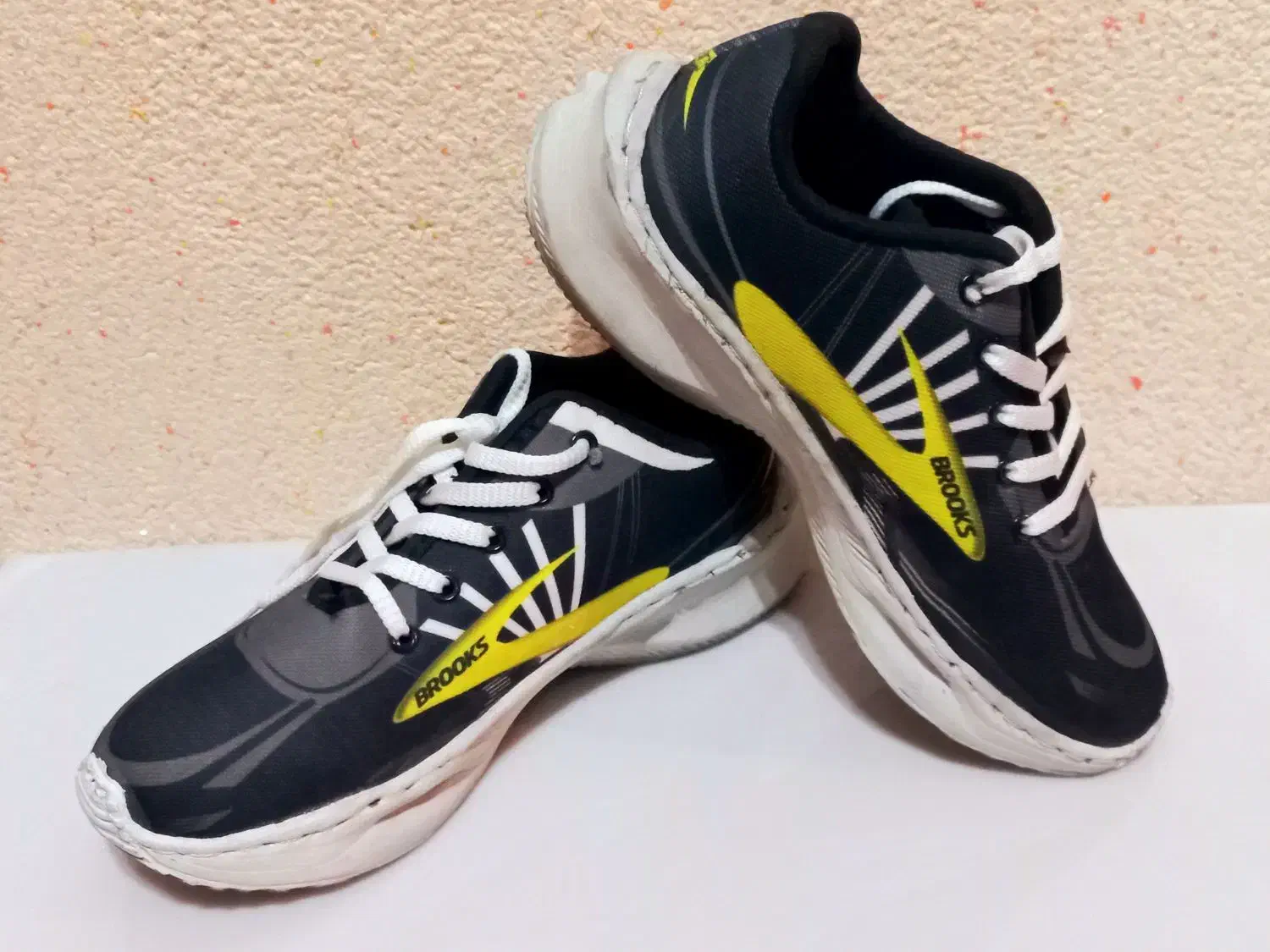 ۵ جفت کفش آکبند|کیف، کفش، کمربند|مراغه, |دیوار