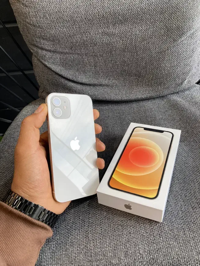 آیفون ۱۲ نرمال zaa|موبایل|قم, علی آباد سعدگان|دیوار