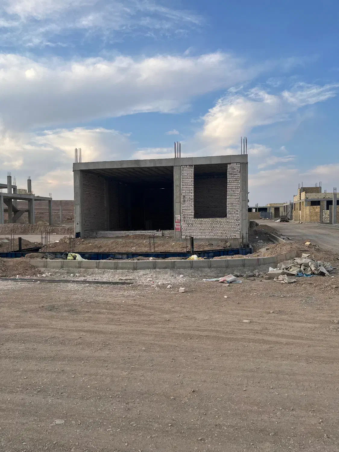 مسکن ملی نیمه ساز میبد|فروش خانه و ویلا|میبد, |دیوار