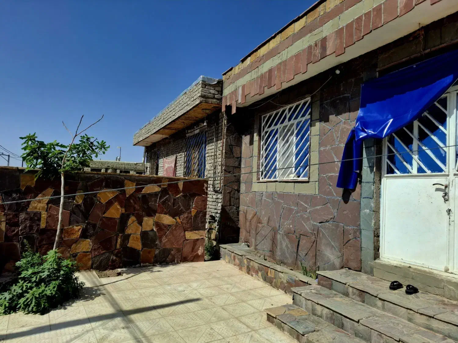 سنگ ورقه ای مالون لاشه مستقیم از معدن|مصالح و تجهیزات ساختمان|تایباد, |دیوار