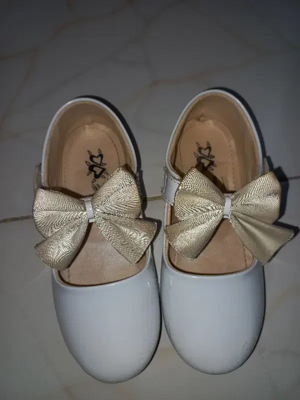 کفش دخترانه نو|کفش و لباس بچه|ساری, |دیوار