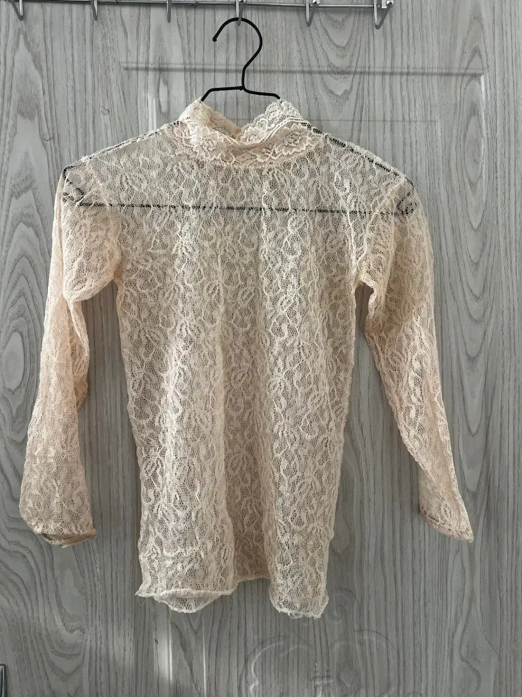 بادی زیر لباس مجلسی|لباس|رشت, حمیدیان|دیوار