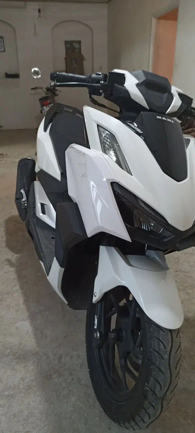 کلیک‌هانی‌۱۶۰سی‌سی|موتورسیکلت|آذرشهر, |دیوار