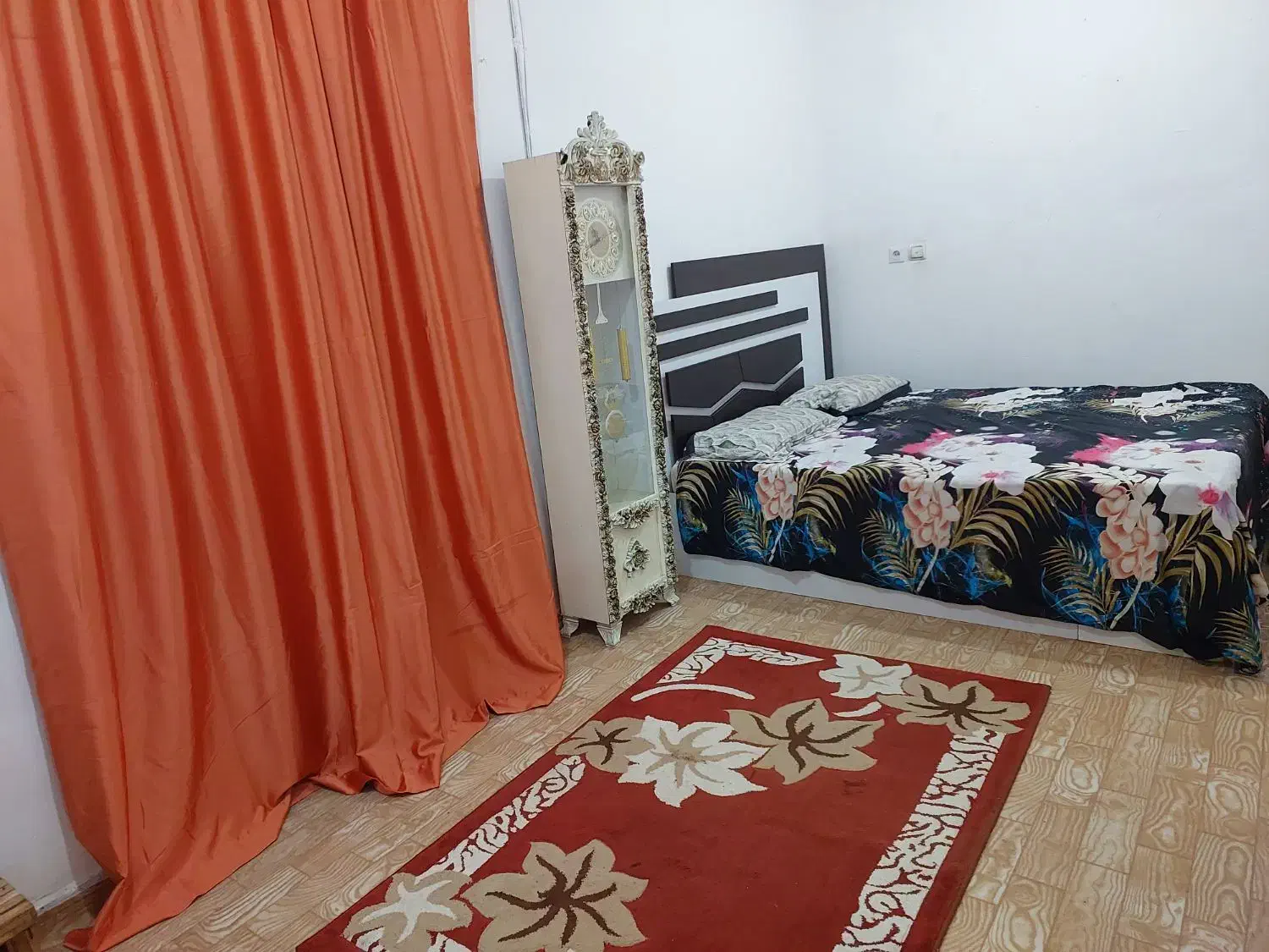 اپارتمان مرکزشهررفاهی روزانه نصف روز تمیز بهداشتی|اجارهٔ کوتاه‌مدت آپارتمان و سوئیت|بندرعباس, |دیوار