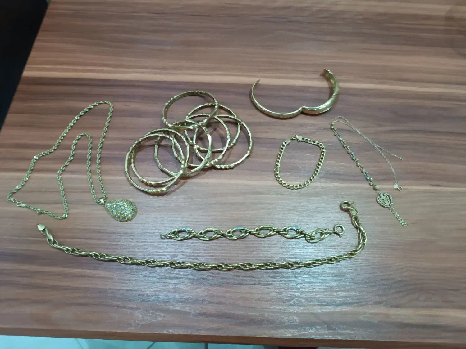 طلا نو|جواهرات|فردیس, نیروگاه برق|دیوار