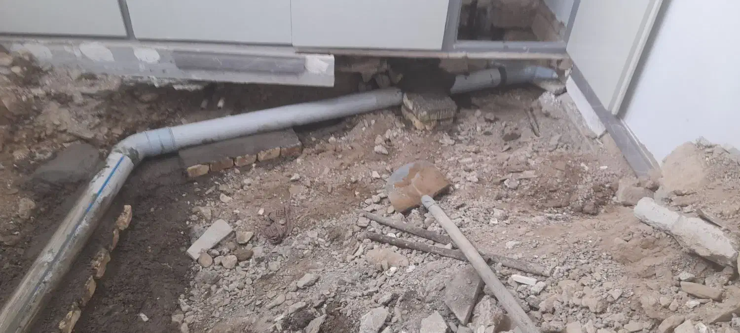 از تخریب تا باسازی بنایی ولکه گیری|خدمات پیشه و مهارت|اراک, |دیوار