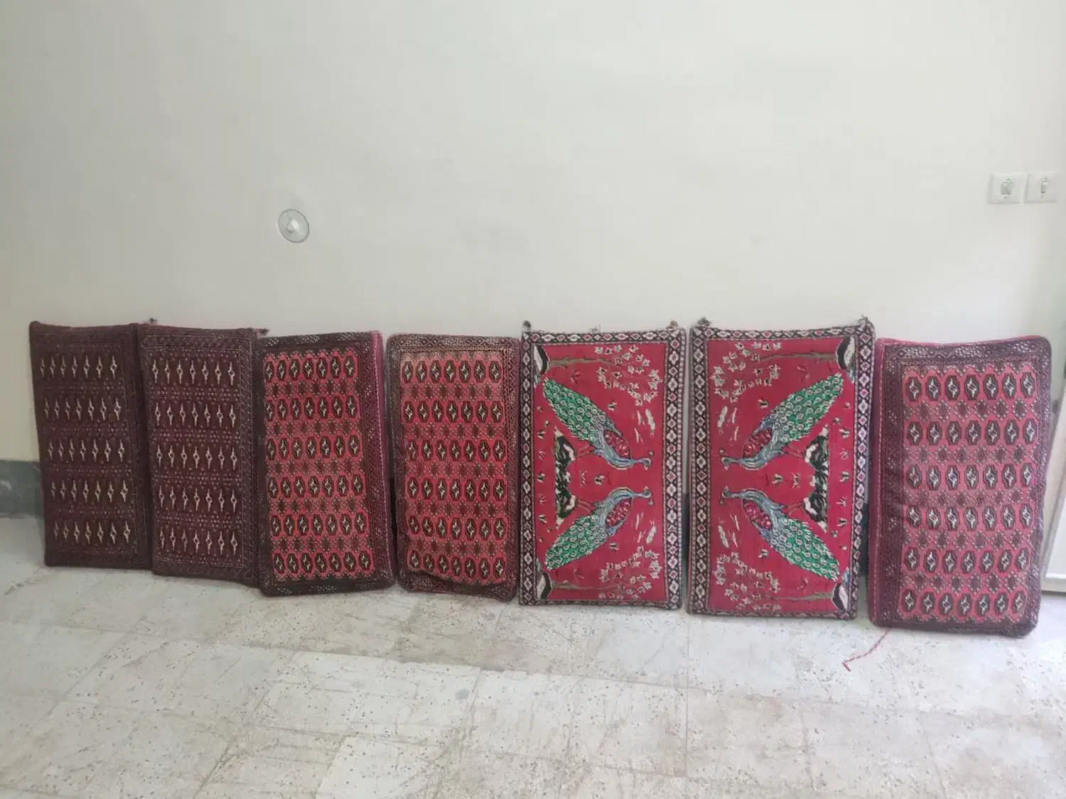 پشتی ۷ عدد|پشتی|قم, نیروگاه|دیوار