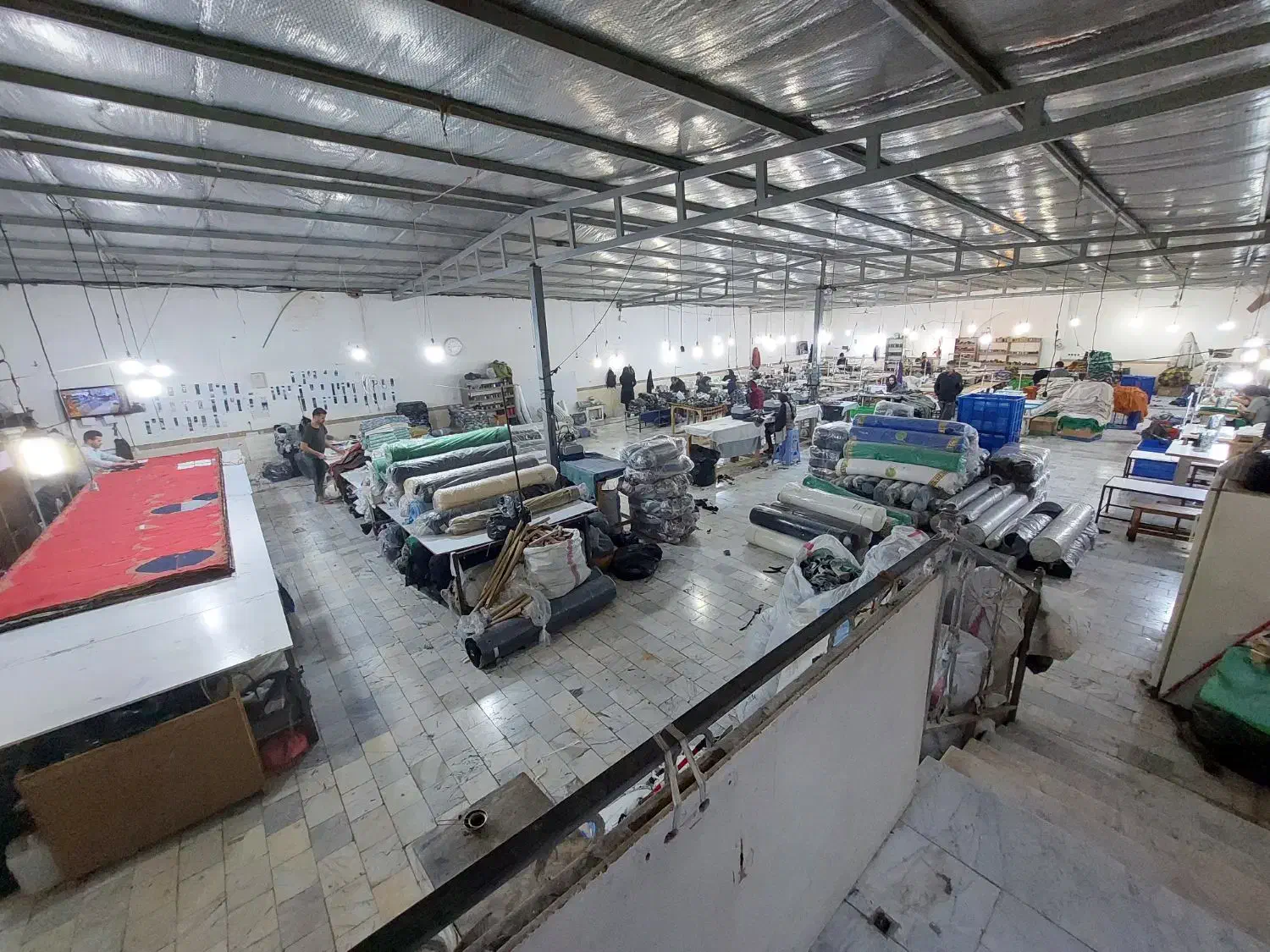 استخدام وسط کار در تولیدی پیراهن وشلوار فوری فوری|استخدام صنعتی، فنی، مهندسی|ورامین, ورامین|دیوار