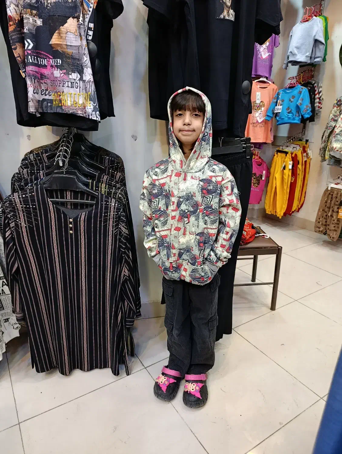 هودی دخترانه و پسرانه|کفش و لباس بچه|سنندج, |دیوار