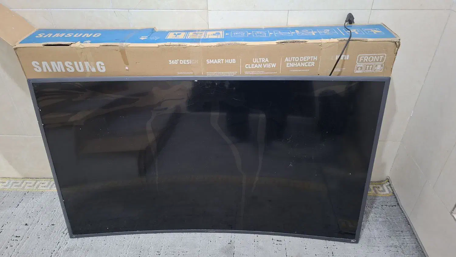تلوزیون سامسونگ 55 اینچ منحنی|تلویزیون و پروژکتور|قم, علی آباد|دیوار