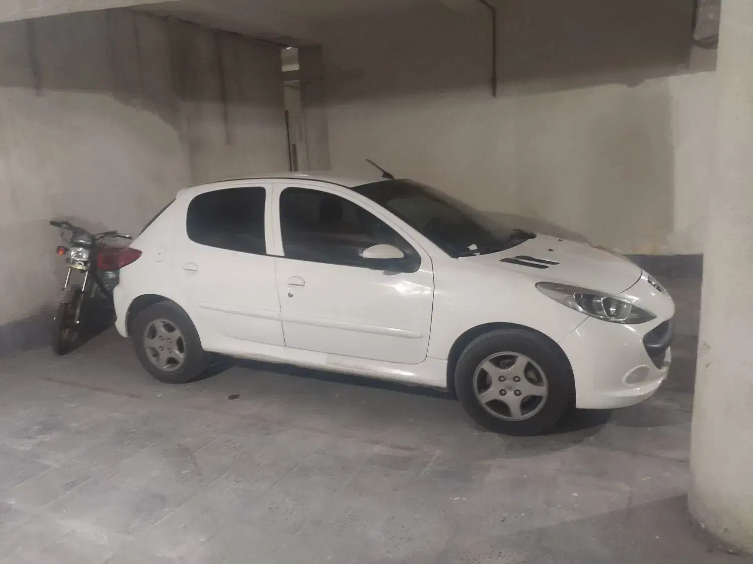 207 هیدرولیک 1398|خودرو سواری و وانت|شهرکرد, |دیوار