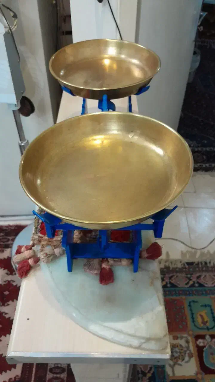 ترازوی قدیمی|کلکسیون اشیاء عتیقه|تهران, سیروس|دیوار