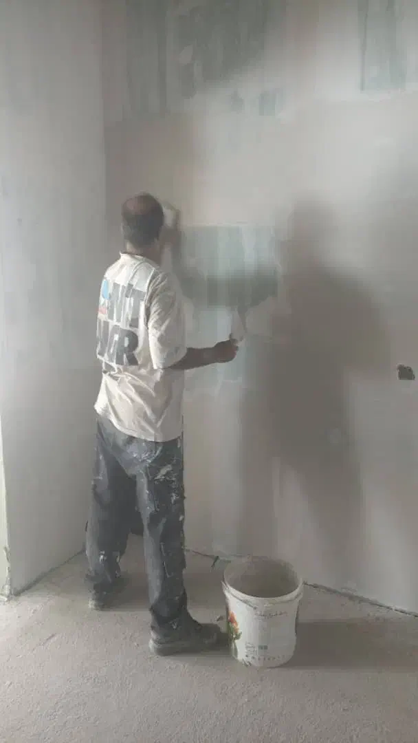 استخدام نیروی گچکار(سفید کار)|استخدام معماری، عمران و ساختمانی|قم, مسکن مهر|دیوار