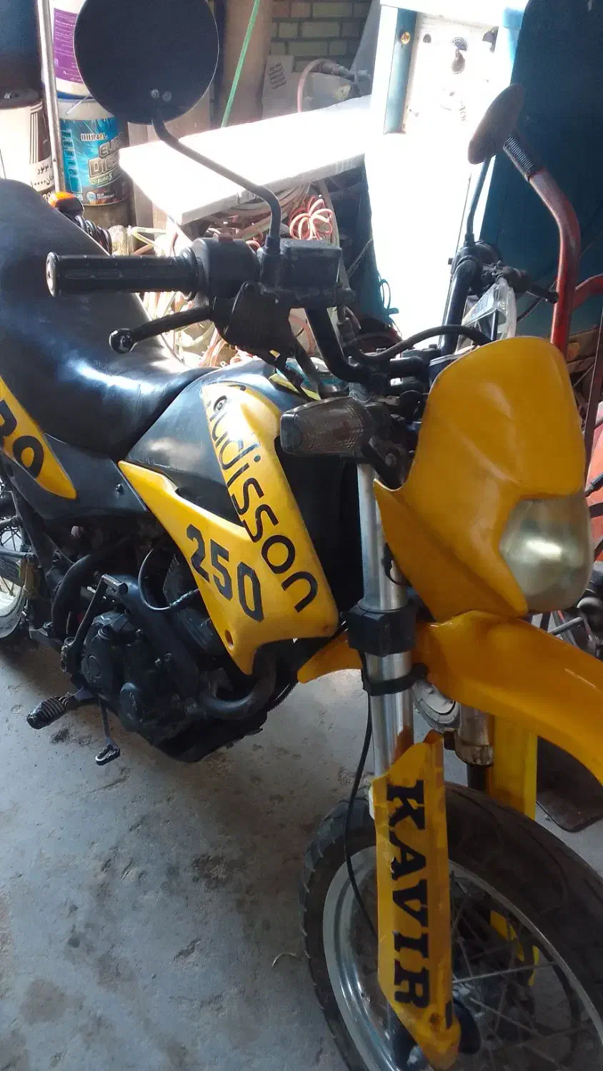 تریل رادیسون کویر|موتورسیکلت|شیراز, شهرک صنعتی شیراز|دیوار