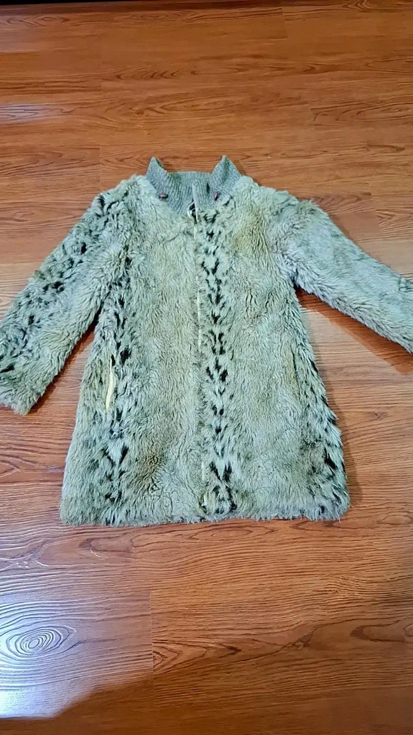 فروش پالتو|لباس|صدرا-فارس, فاز ۱|دیوار