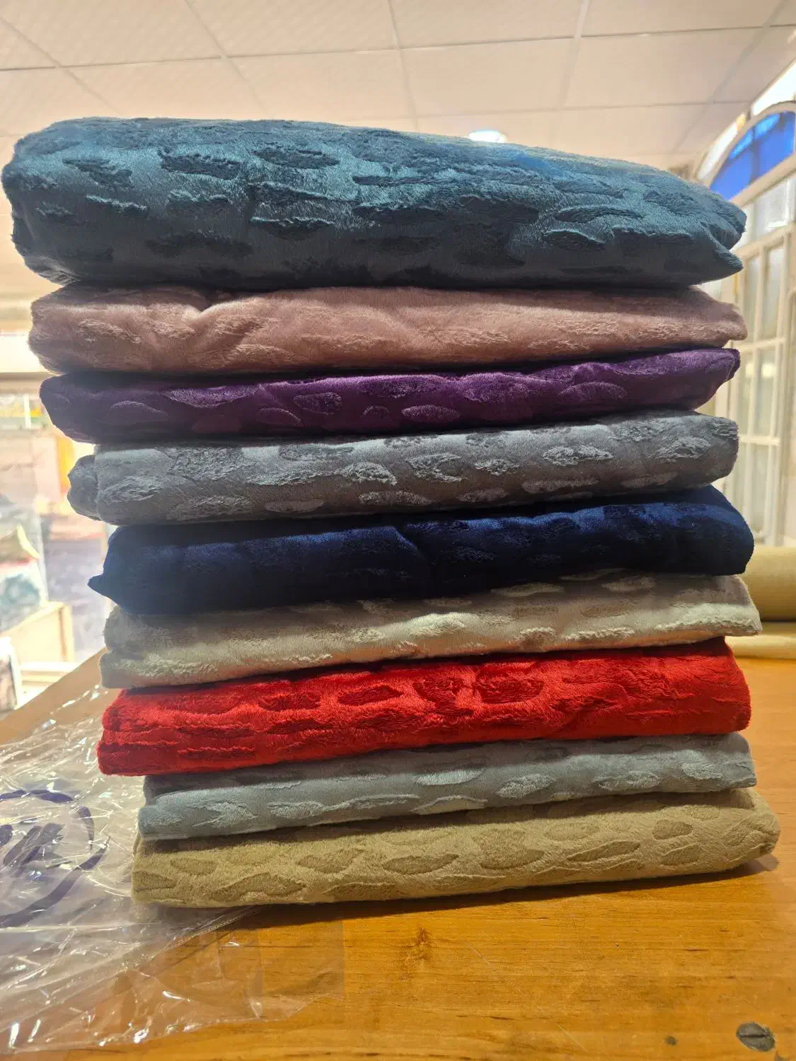 پخش پتو‌مجیک (فایبکو)|رختخواب، بالش، پتو|یزد, |دیوار