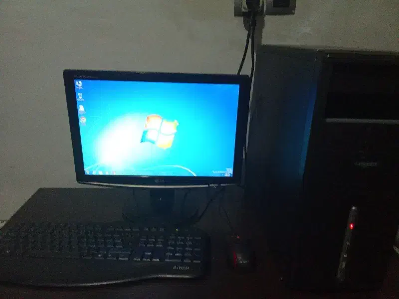 کامپیوتر کامل سالم سالم|رایانه رومیزی|پاکدشت, حصار امیر|دیوار