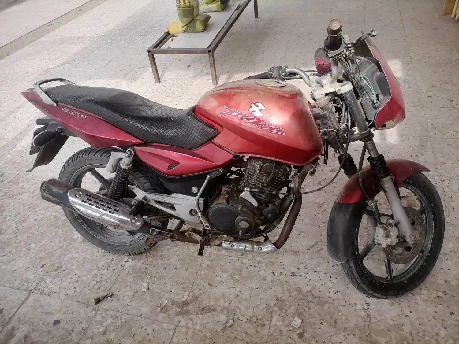 فروش بجاج 180|موتورسیکلت|لیردف, |دیوار